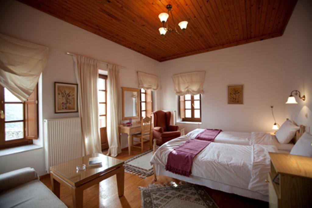 Theoni'S House Hotel Dhímitra Екстериор снимка