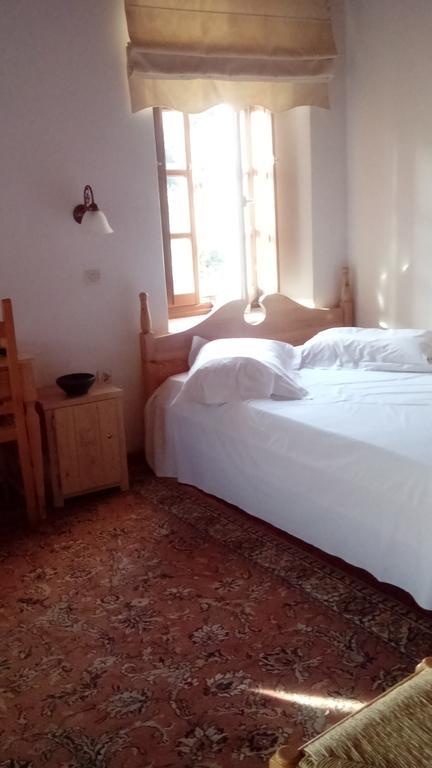Theoni'S House Hotel Dhímitra Екстериор снимка